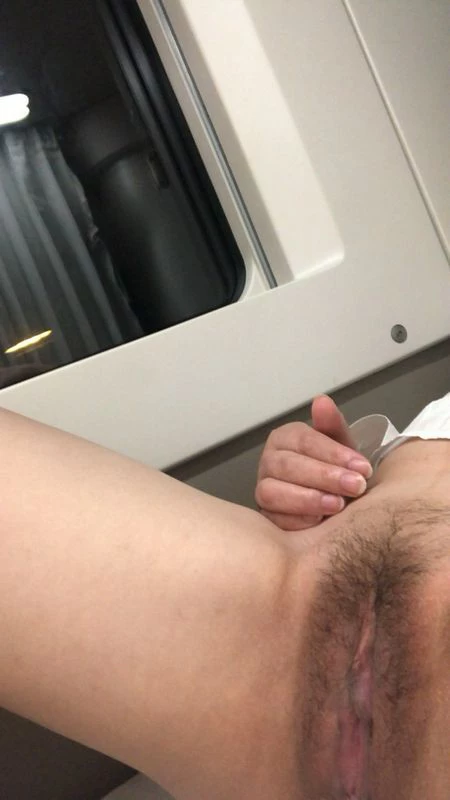 动车卧铺大胆露出[10P]