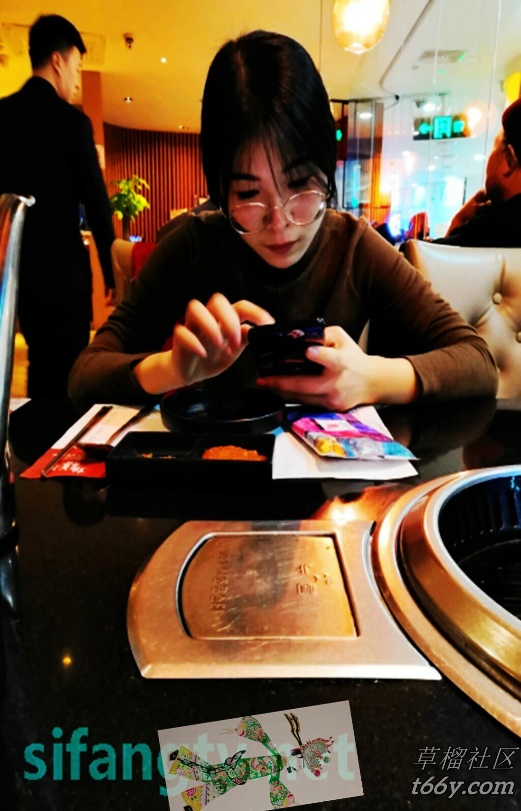 杭州大四C罩杯御姐眼镜妹，露脸小母狗第一季[50P]