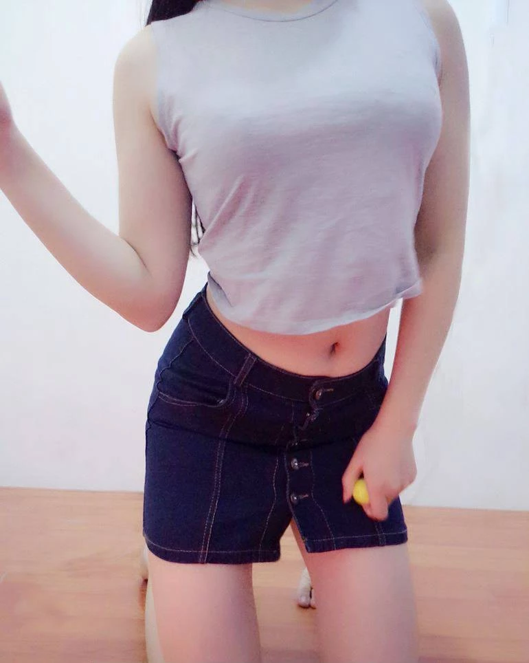 张开腿请入[10P]