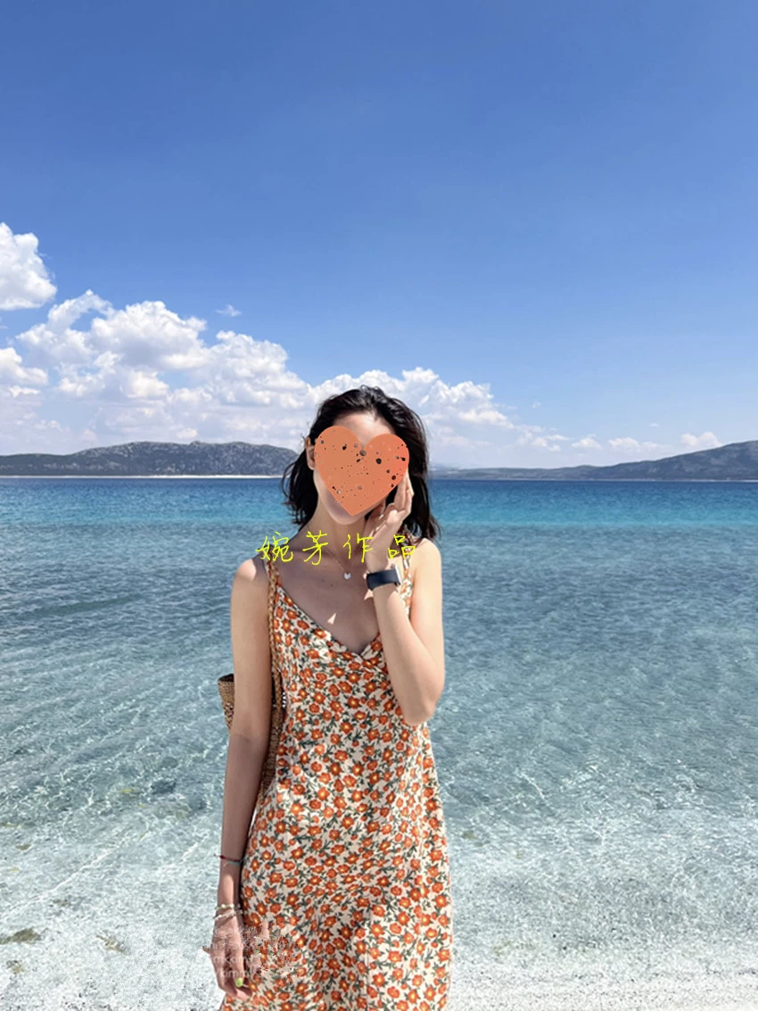 旅行中寻找性爱的快乐！猜猜这地方在哪里？[22P]