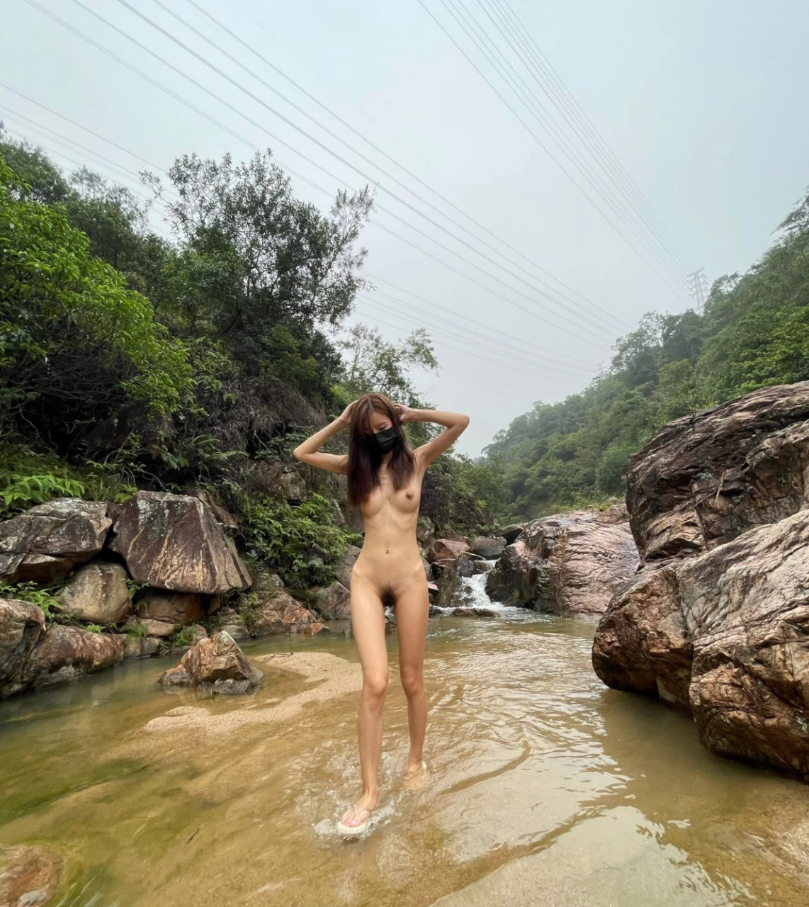 刚刚认识没几天就带着我爬山，原来是满满的福利啊[19P]