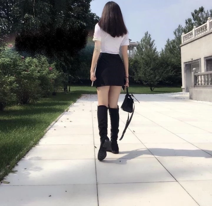 会玩又骚的富家女[13P]