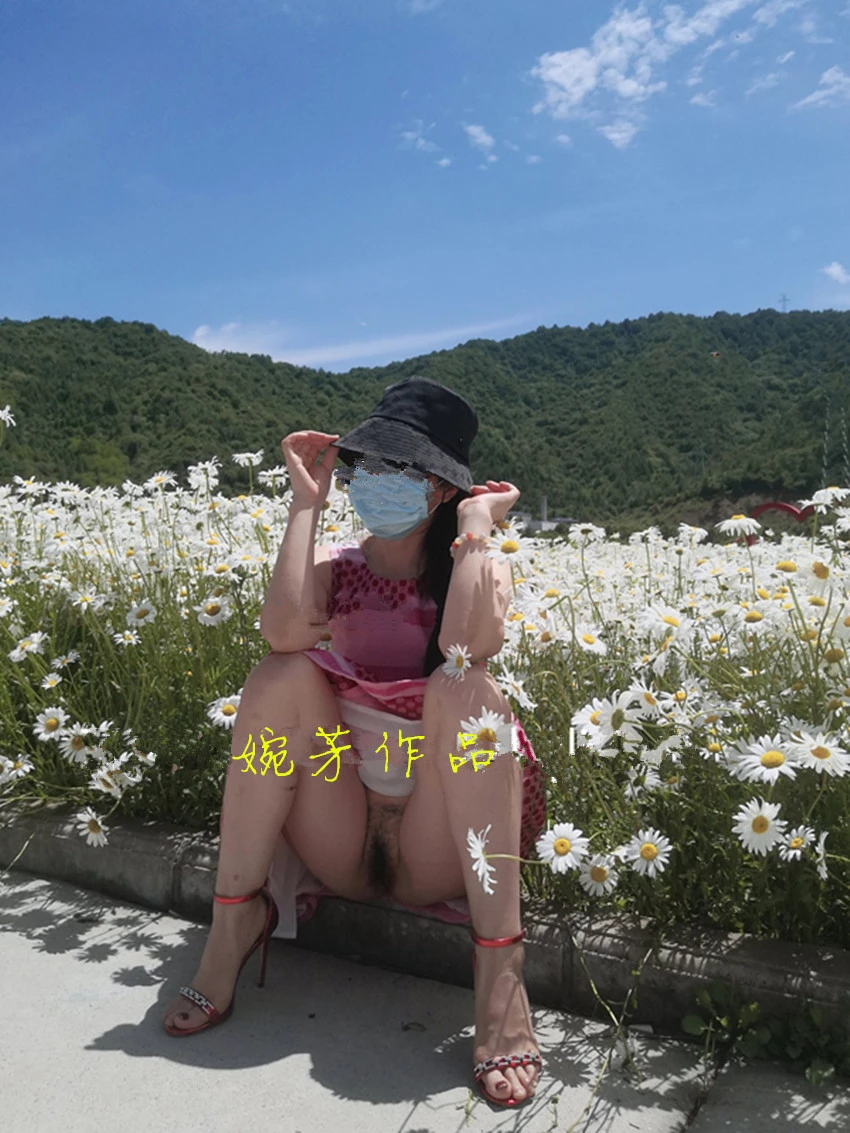 看来大多数人都了解女人，熟悉的配方，熟悉的味道。勾引还是要从外拍开始吧[26P]