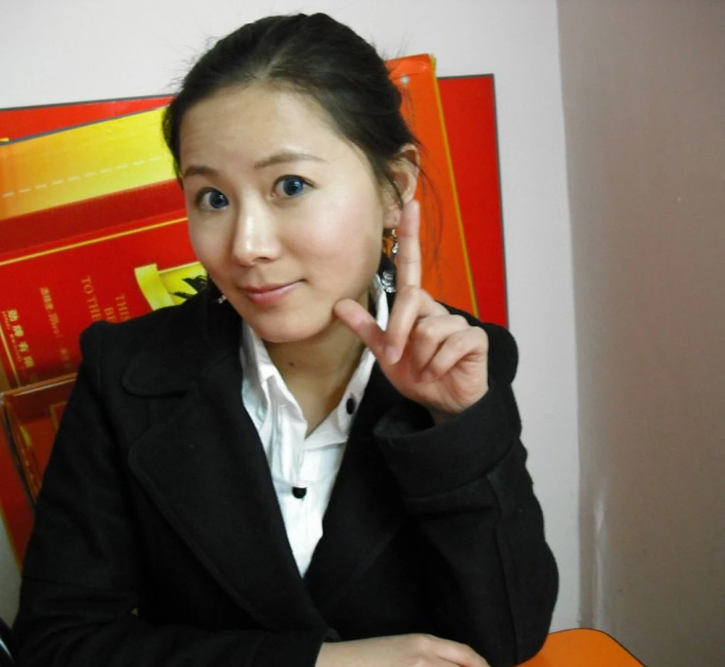 漂亮妹妹床上骚[15P]