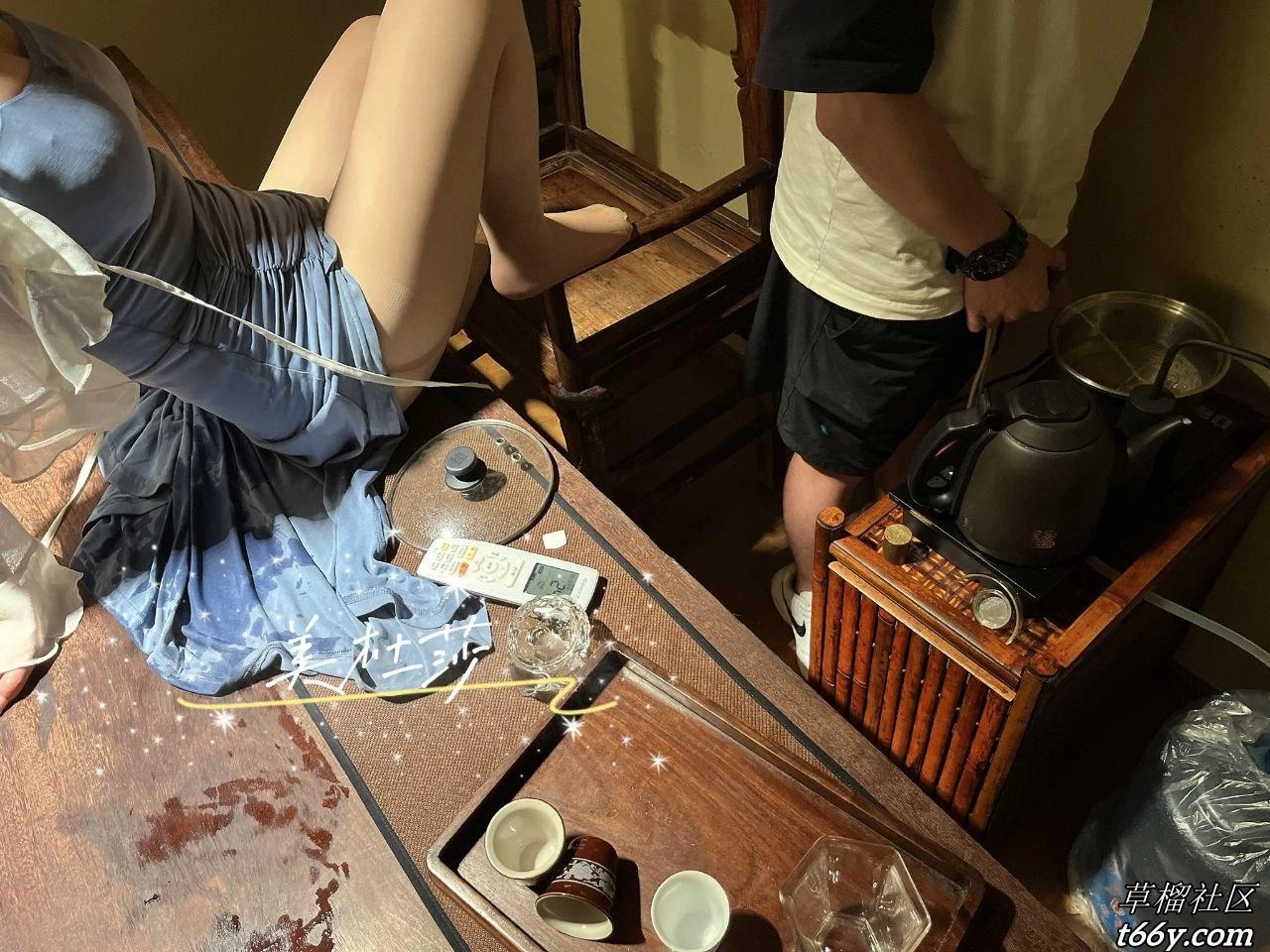 公司秘书还兼职客户接待[13P]