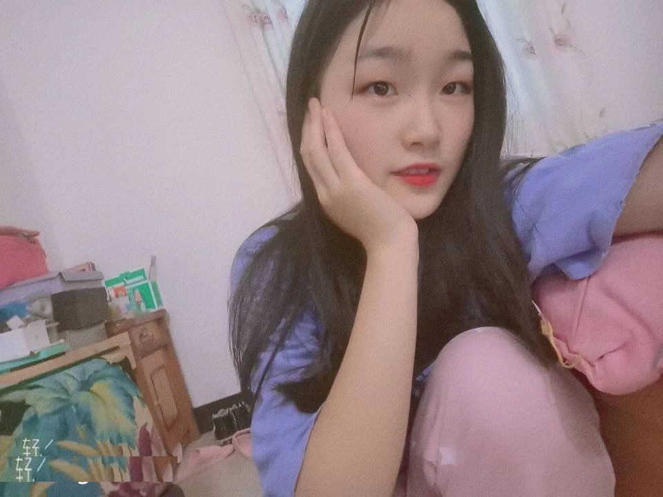 包富人玩弄调教 年入百万的极品巨乳翘臀舞蹈学校骚女学生 [21P]