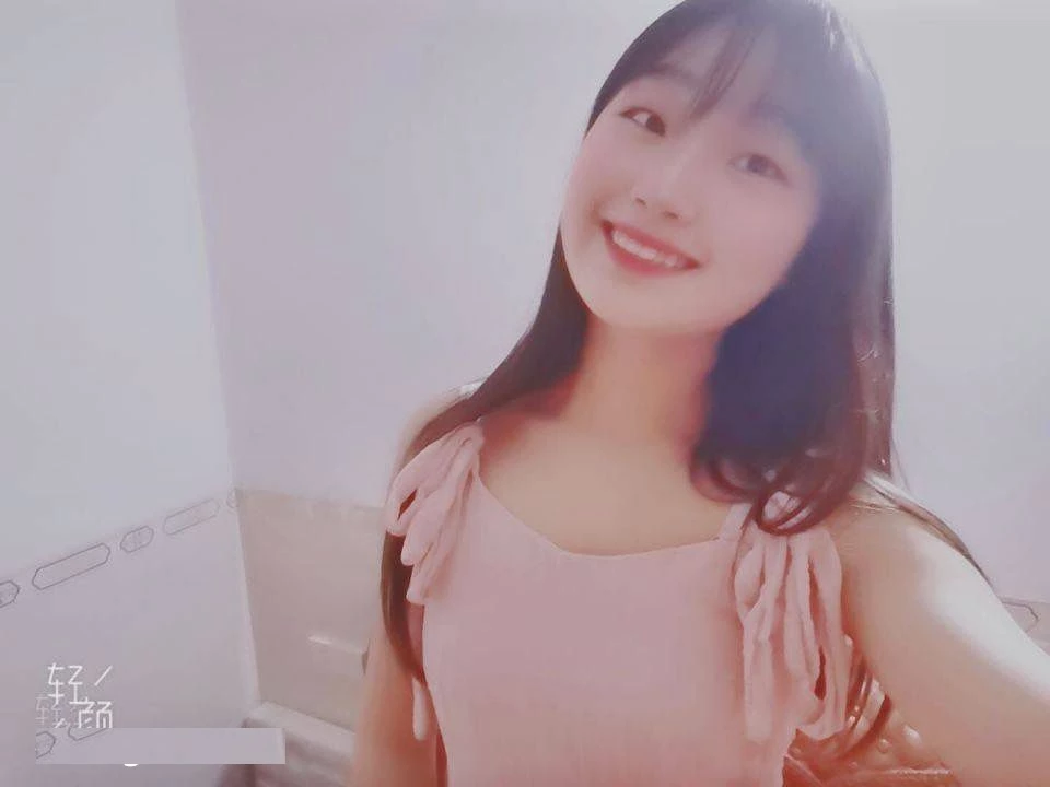 包富人玩弄调教 年入百万的极品巨乳翘臀舞蹈学校骚女学生 [21P]