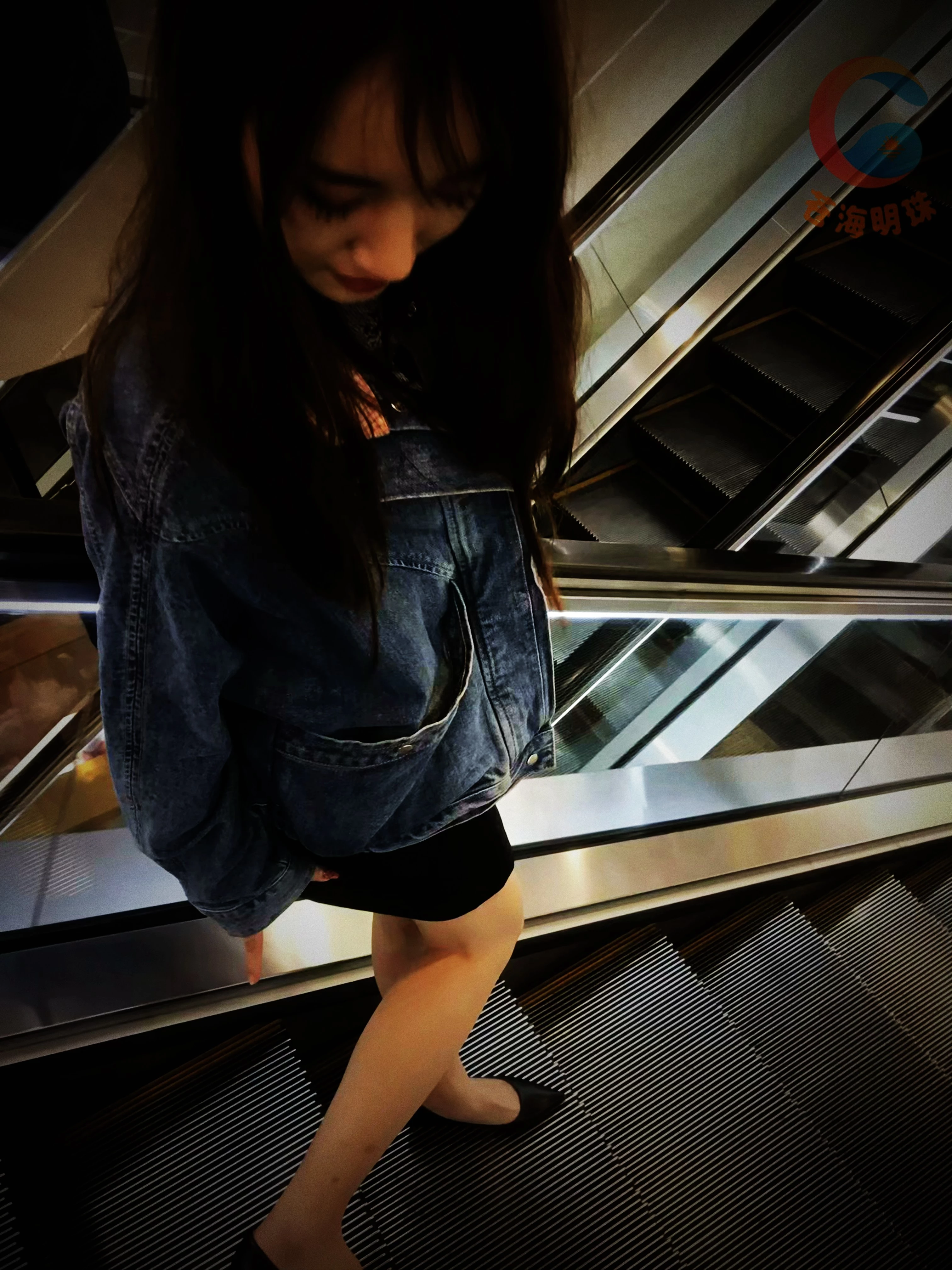 [母狗养成记之一]-大型商场露出与试衣间口爆[41P]