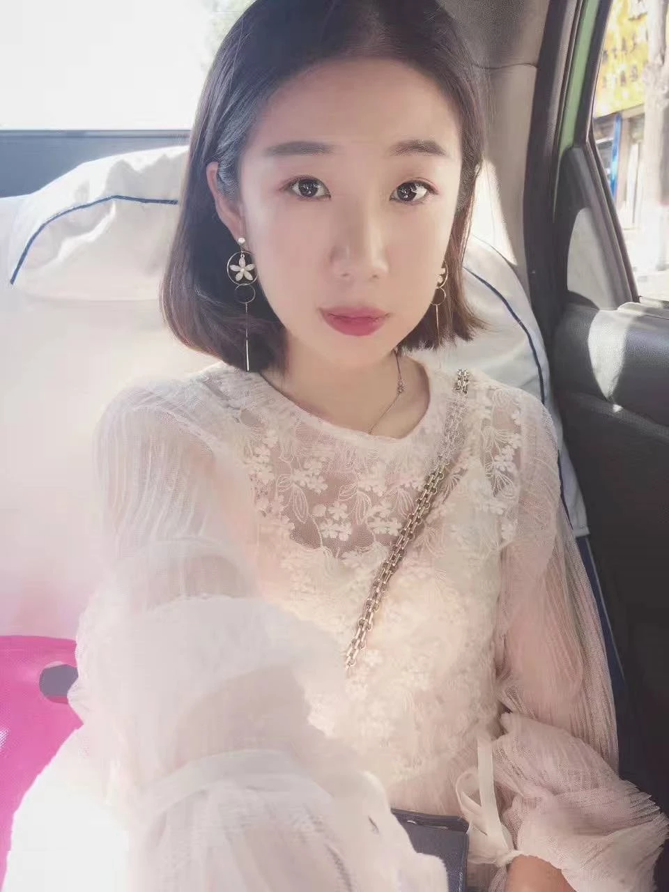 极品气质骚妇背着老公跟我干炮，身材一级棒，逼靓，活好[21P]