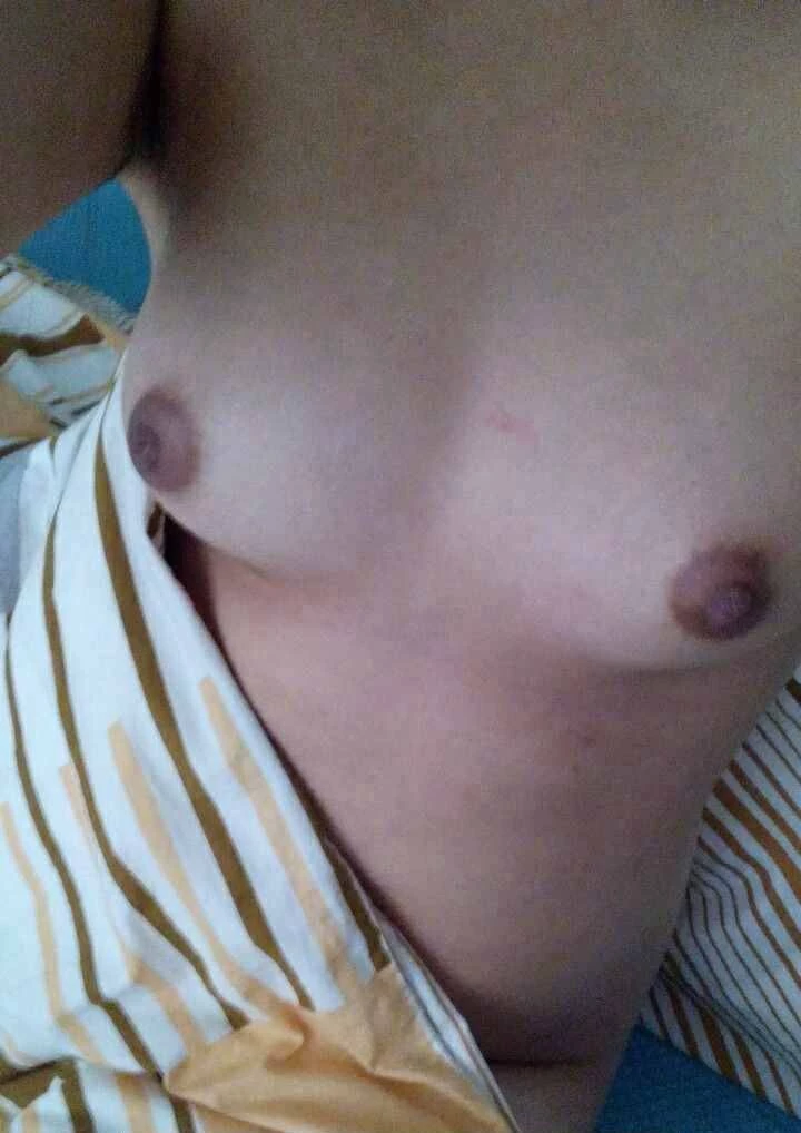 清纯童颜嫩妹子[21P]