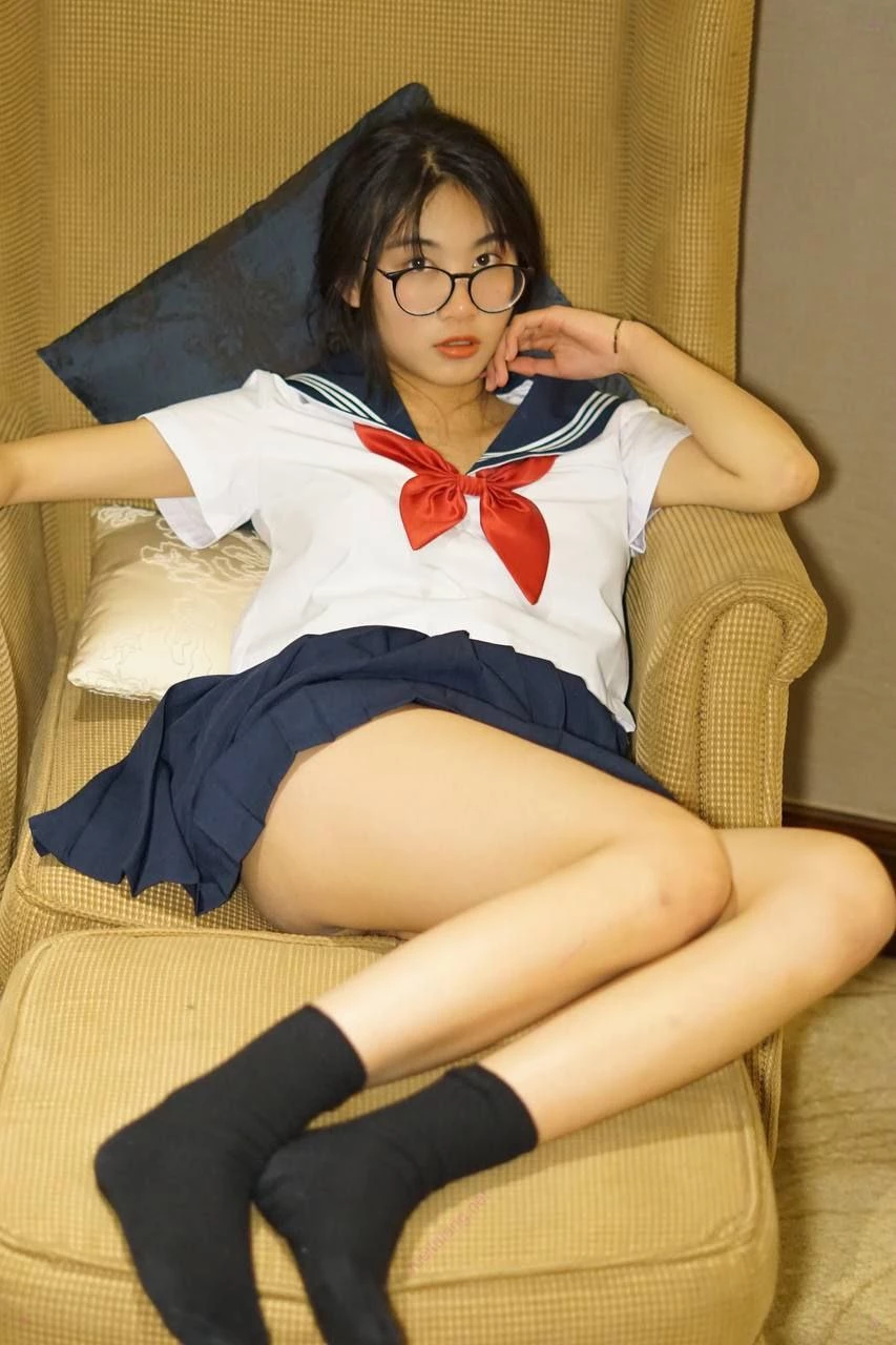 学生装情人[11P]