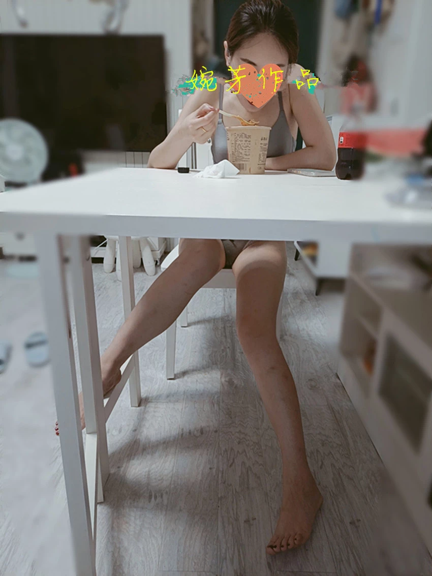 家居日常少妇没崽子就是好，只能在家忙活～有亿点点舒服[19P]