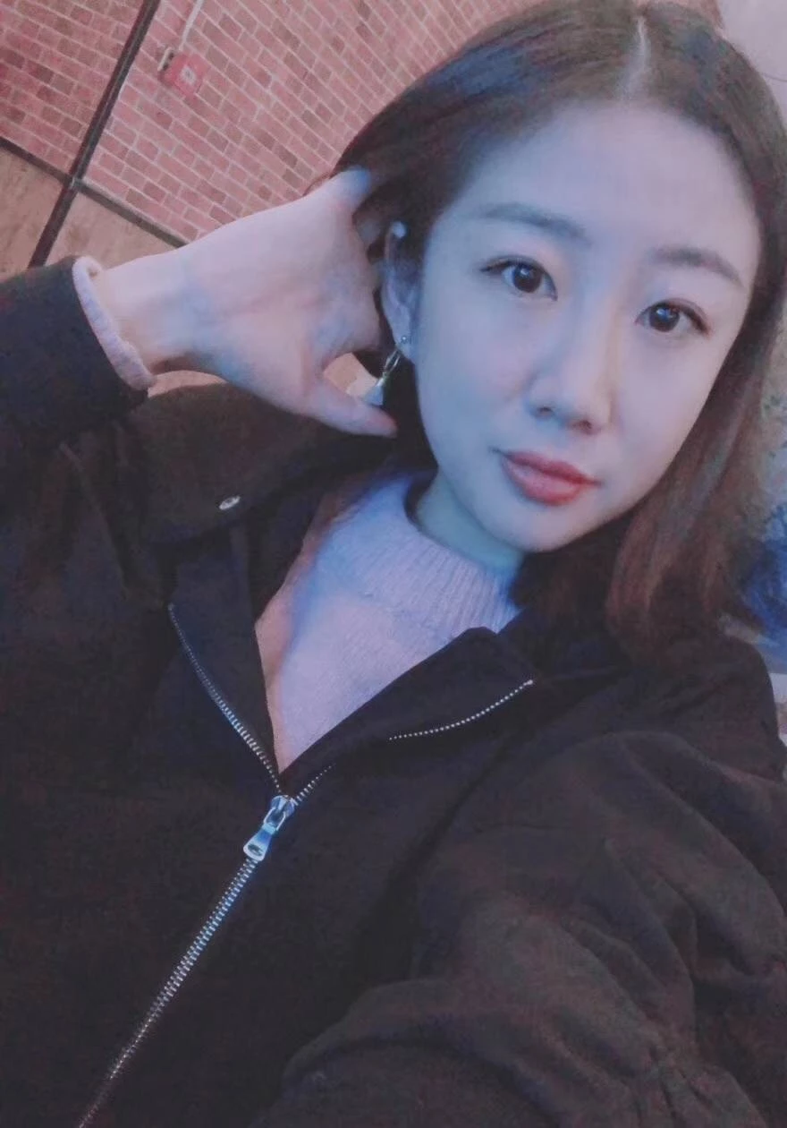 极品气质骚妇背着老公跟我干炮，身材一级棒，逼靓，活好[21P]