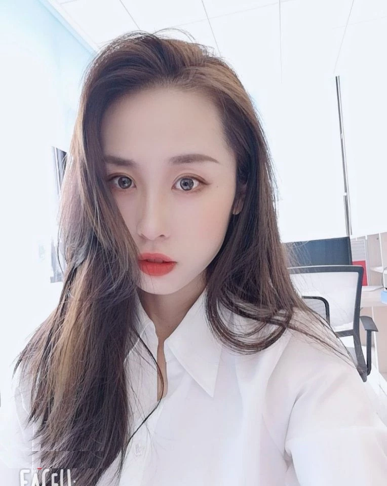娇小型的美女可以抱起来做感觉也挺不错的[18P]
