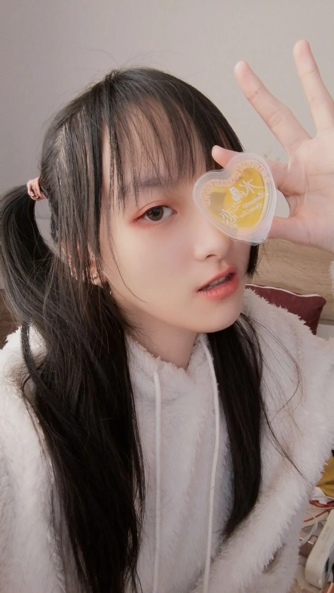 网聊的双马尾反差小骚货[10P]