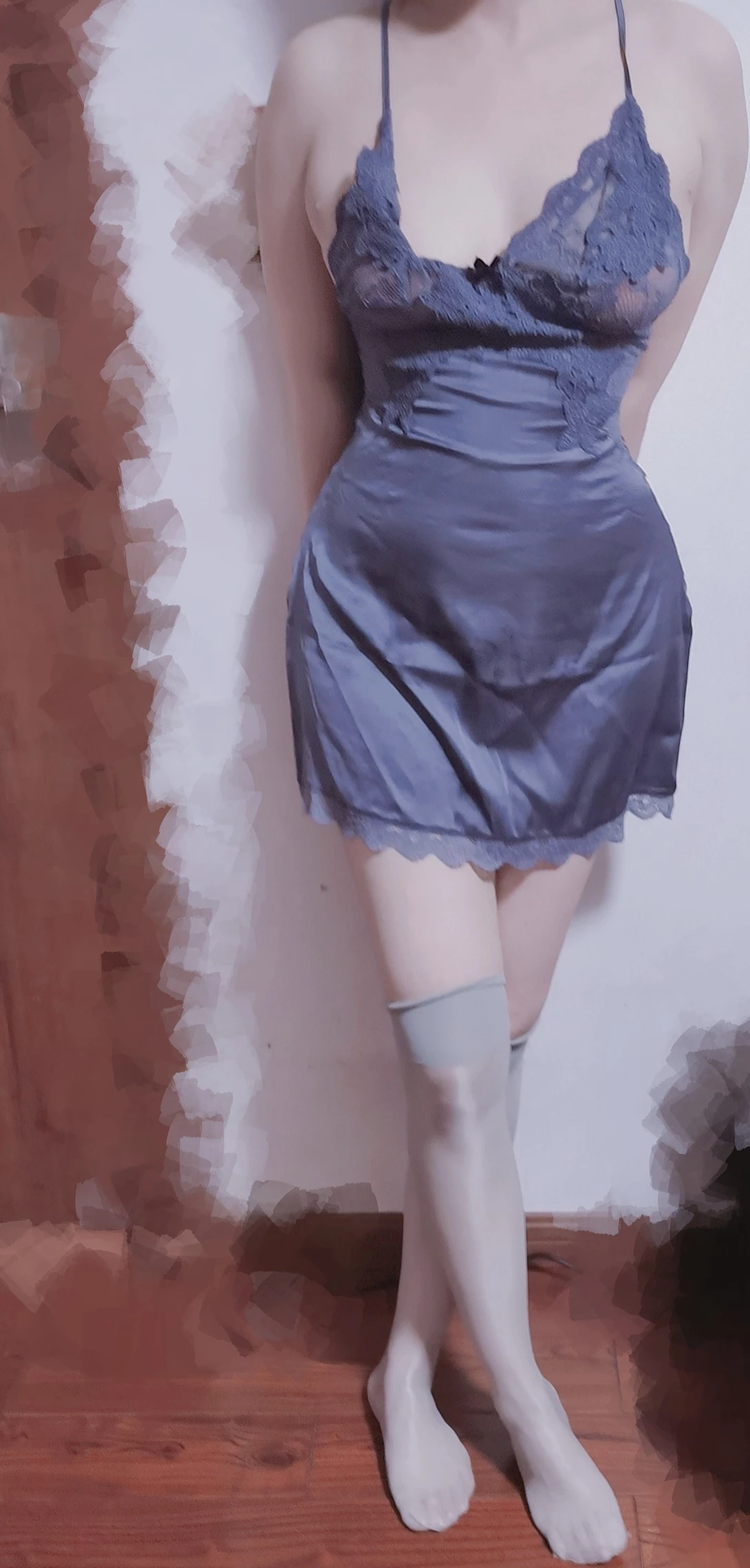 分享出水芙蓉粉嫩的老婆[10P]