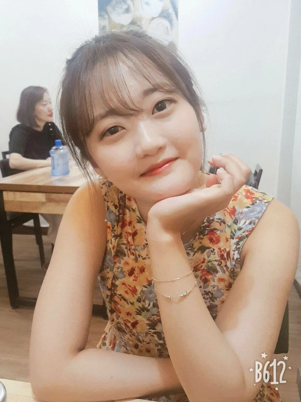 学妹很开放会玩而且热情[10P]