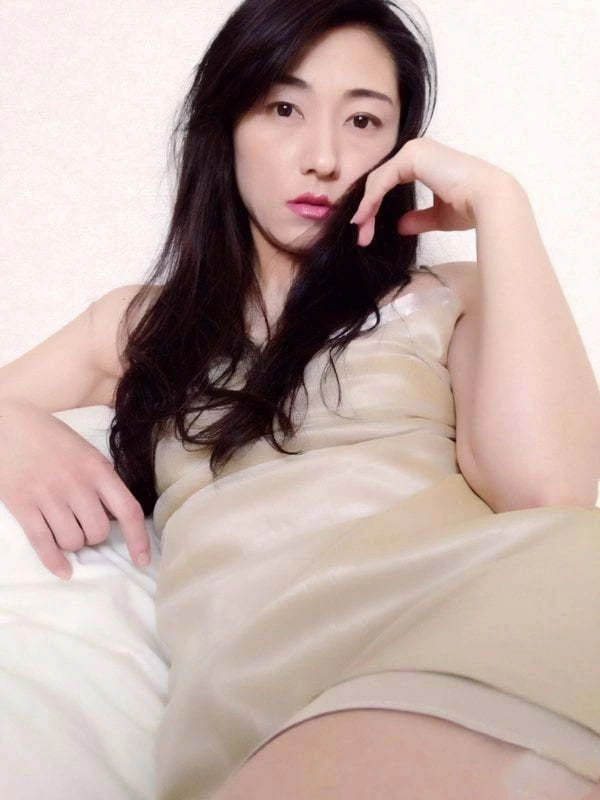 终于被嫂子上了，她有个好户型[10P]