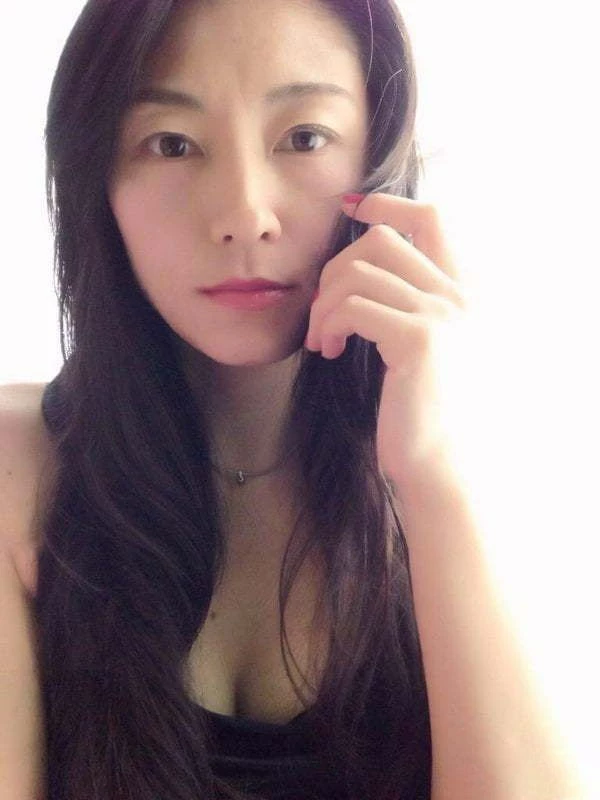 终于被嫂子上了，她有个好户型[10P]