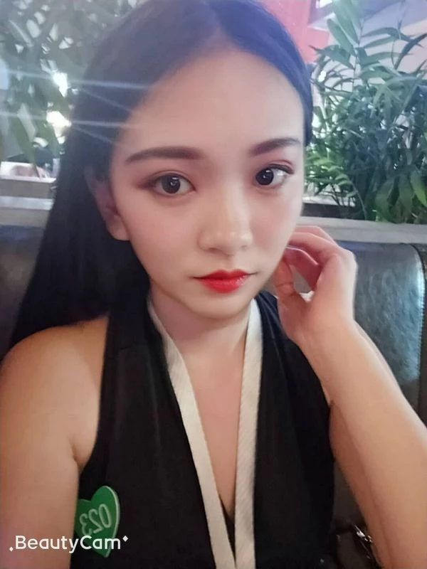 露脸自拍，这屁股你能射几次[15P]