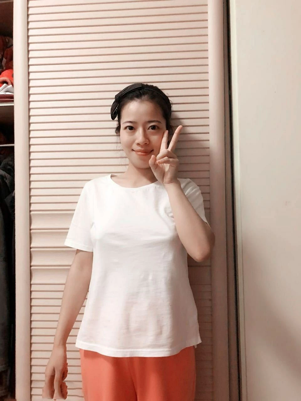 女友叫了她们宿舍七仙女一起玩[11P]