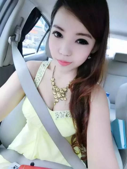 脸还可以啦！小穴很紧[10P]