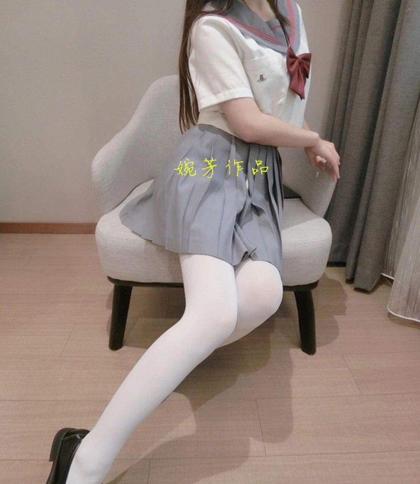 还是多读点书吧!好羞耻出来援交。有时候看到别人的恋爱也会好想恋爱呀[28P]