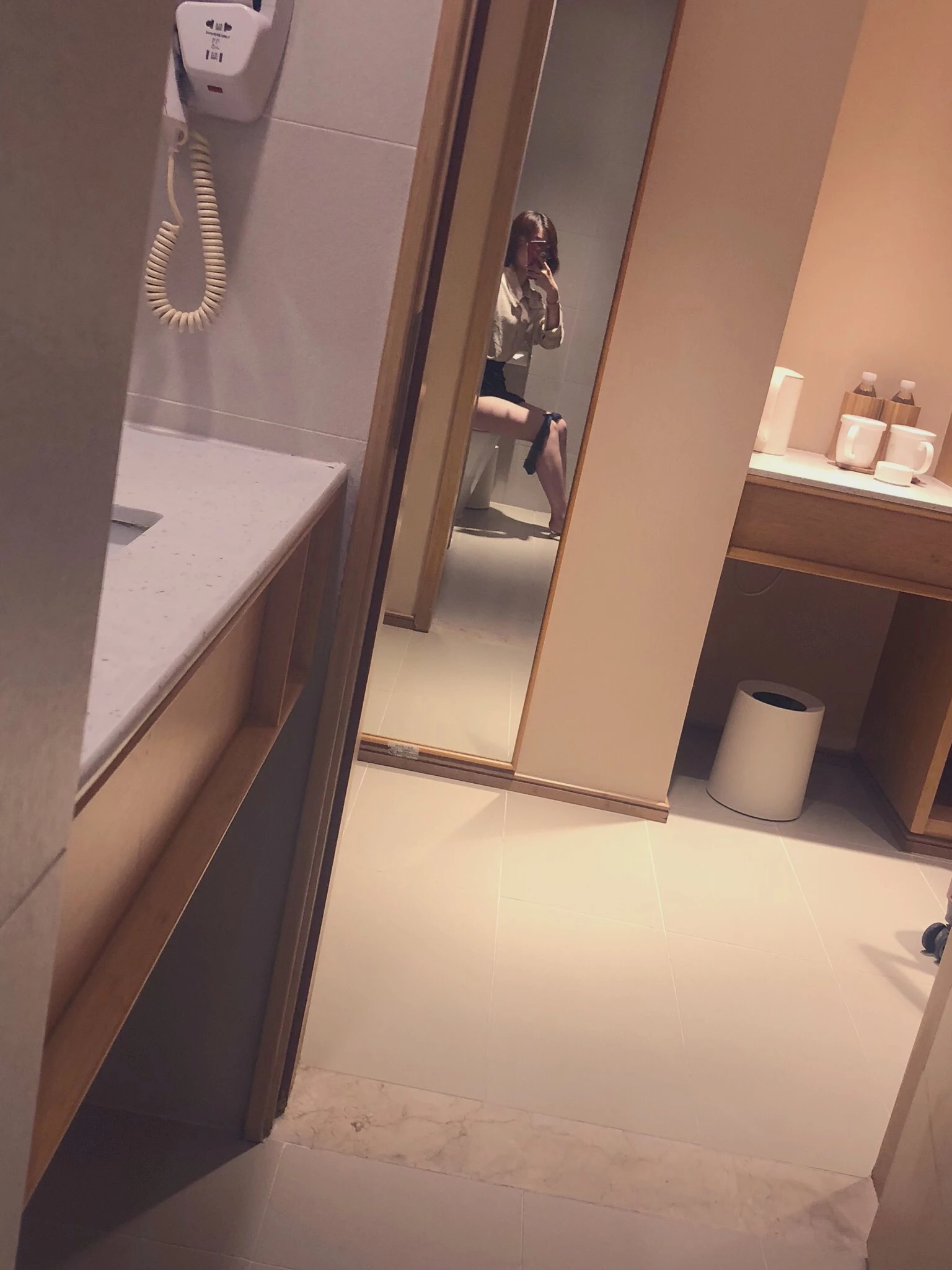 少妇骚货发骚需要两根肉棒[11P]