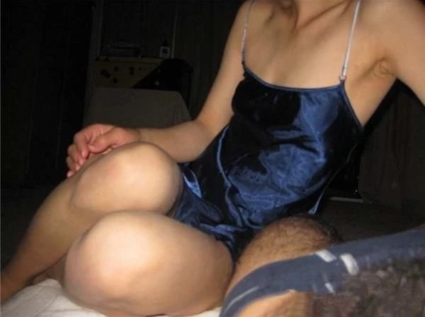 好身材小美女吹的一手好喇叭[14P]