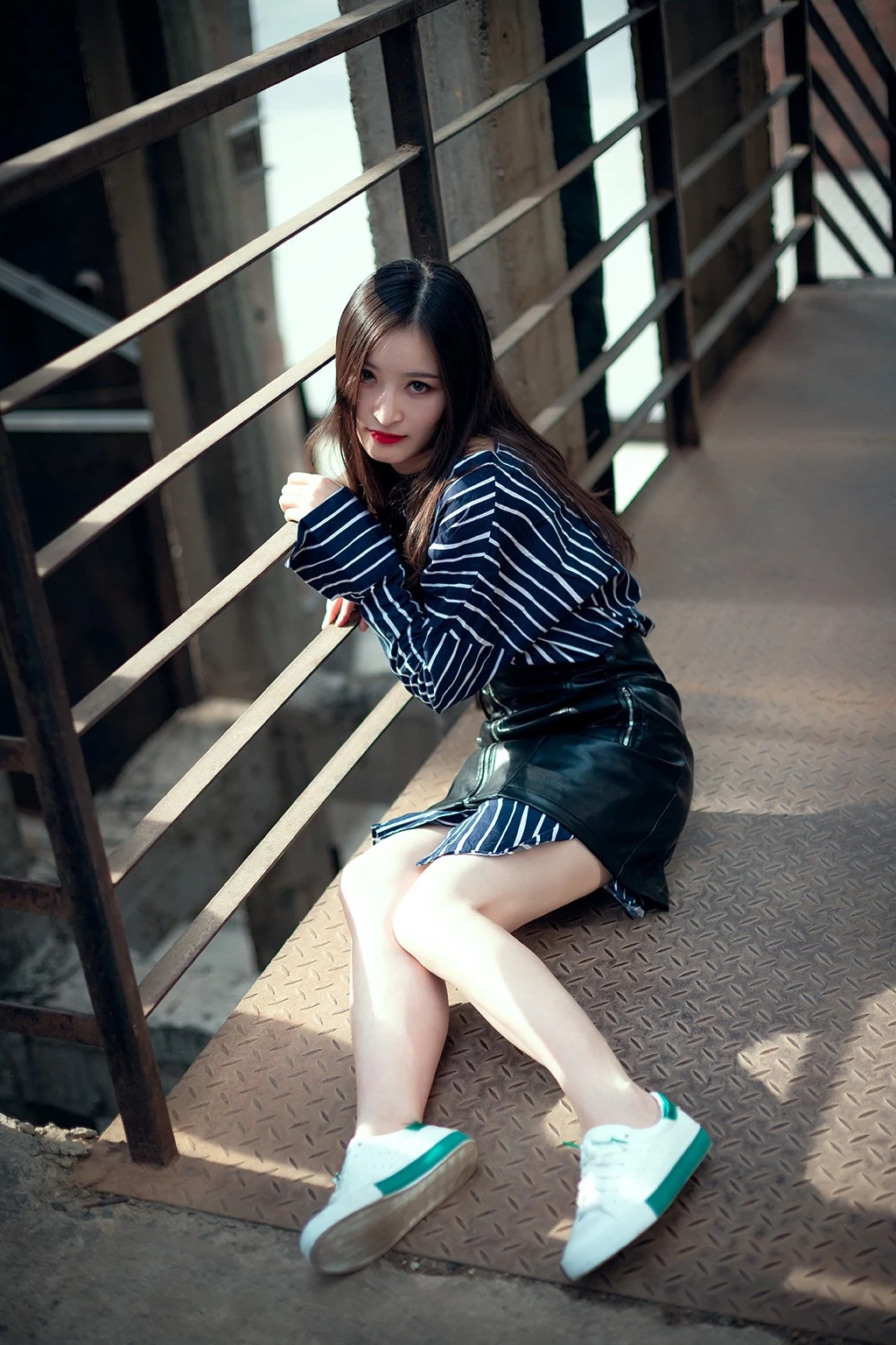 就喜欢在家全裸的美妇人［26P］