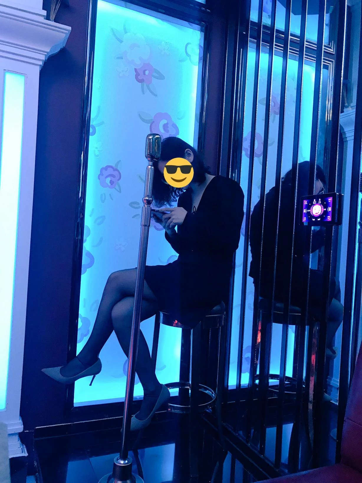 情侣KTV边唱边干[12P]