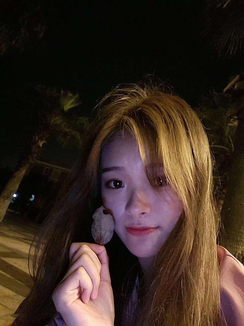 女友从外表看不出有这么大的屁股[16P]