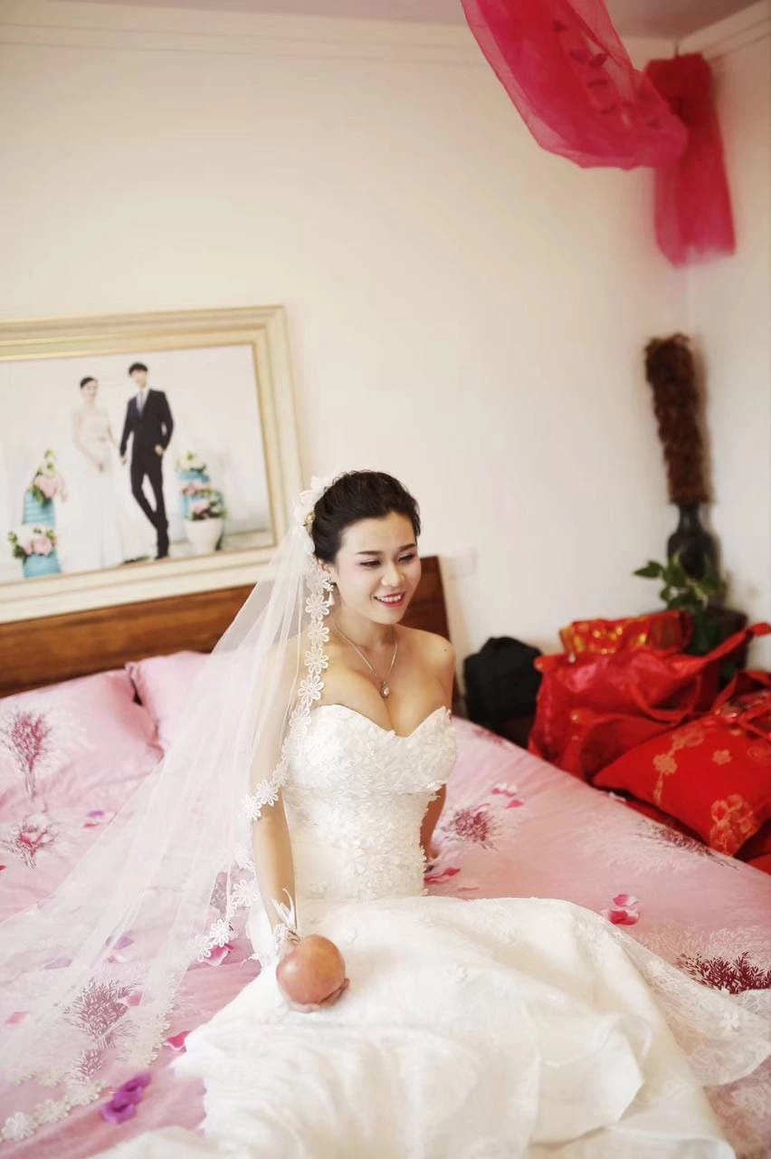 新婚之夜见血了，果然还是处。[12P]