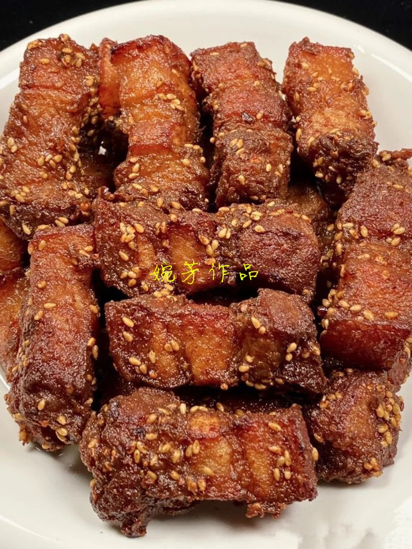 大家吃饭没有 没有就自己去煮!喜欢追求刺激尝试新鲜的想玩逼的可以来我家[26P]
