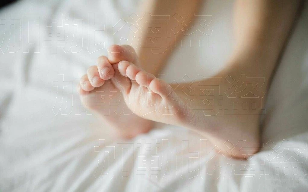 嫩嫩的小姑娘[13P]