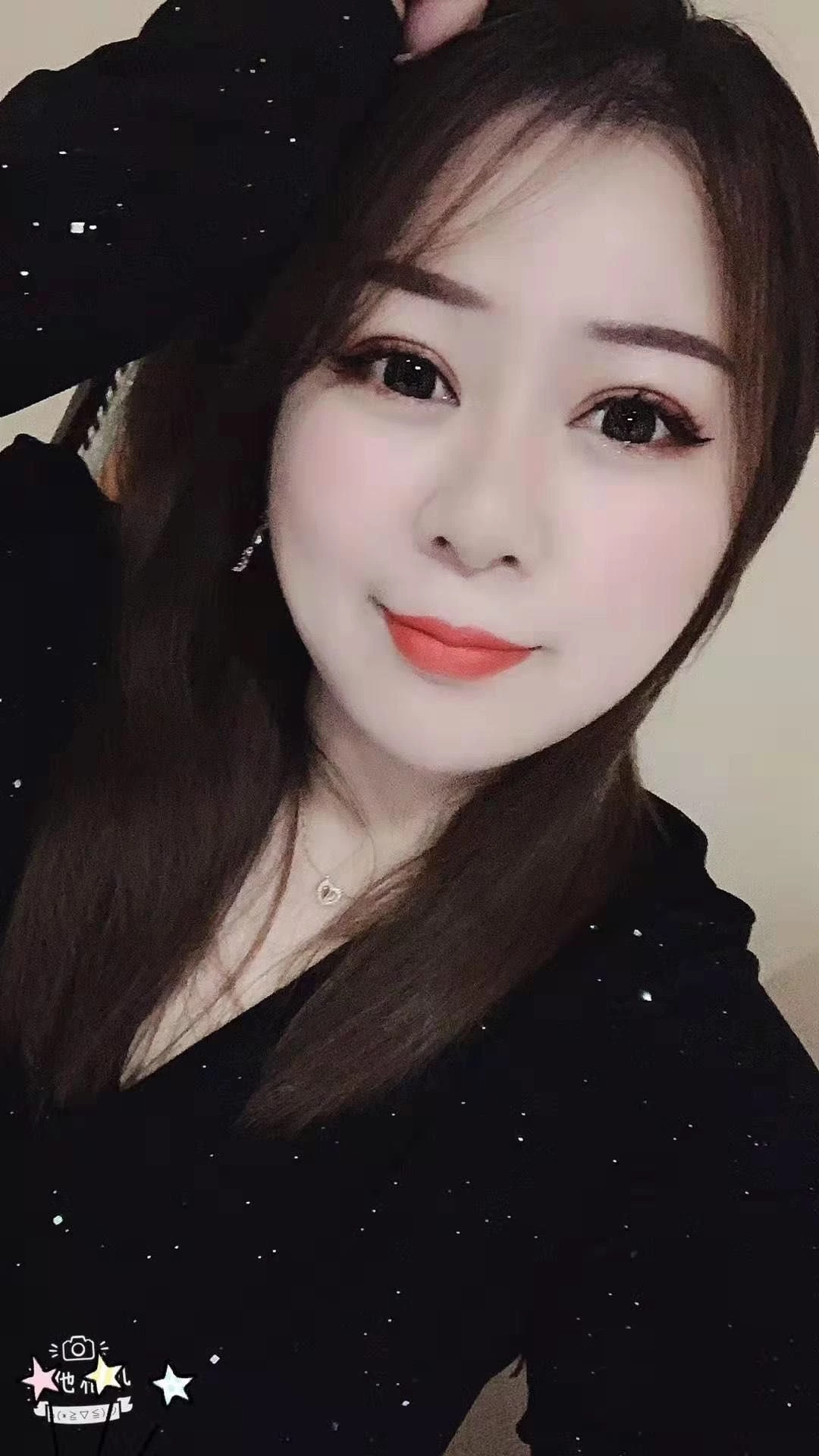 看着骚货欲求不满的样子，一定要把她征服[22P]