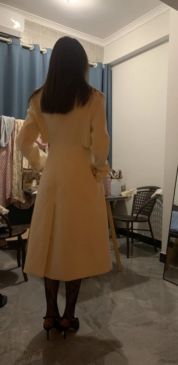 出租屋约泡女同事[10P]