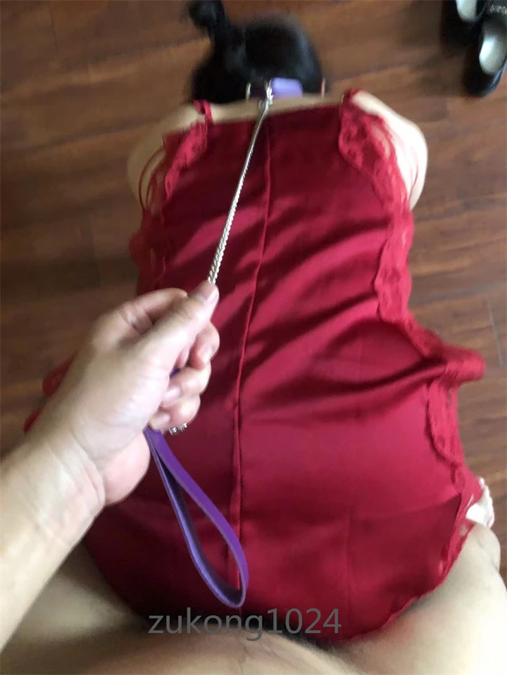 [原创][足控淫妻社]老弟这女友不好哄 怎么拍都说不好看  拍了两次才留下来这么点[14P]