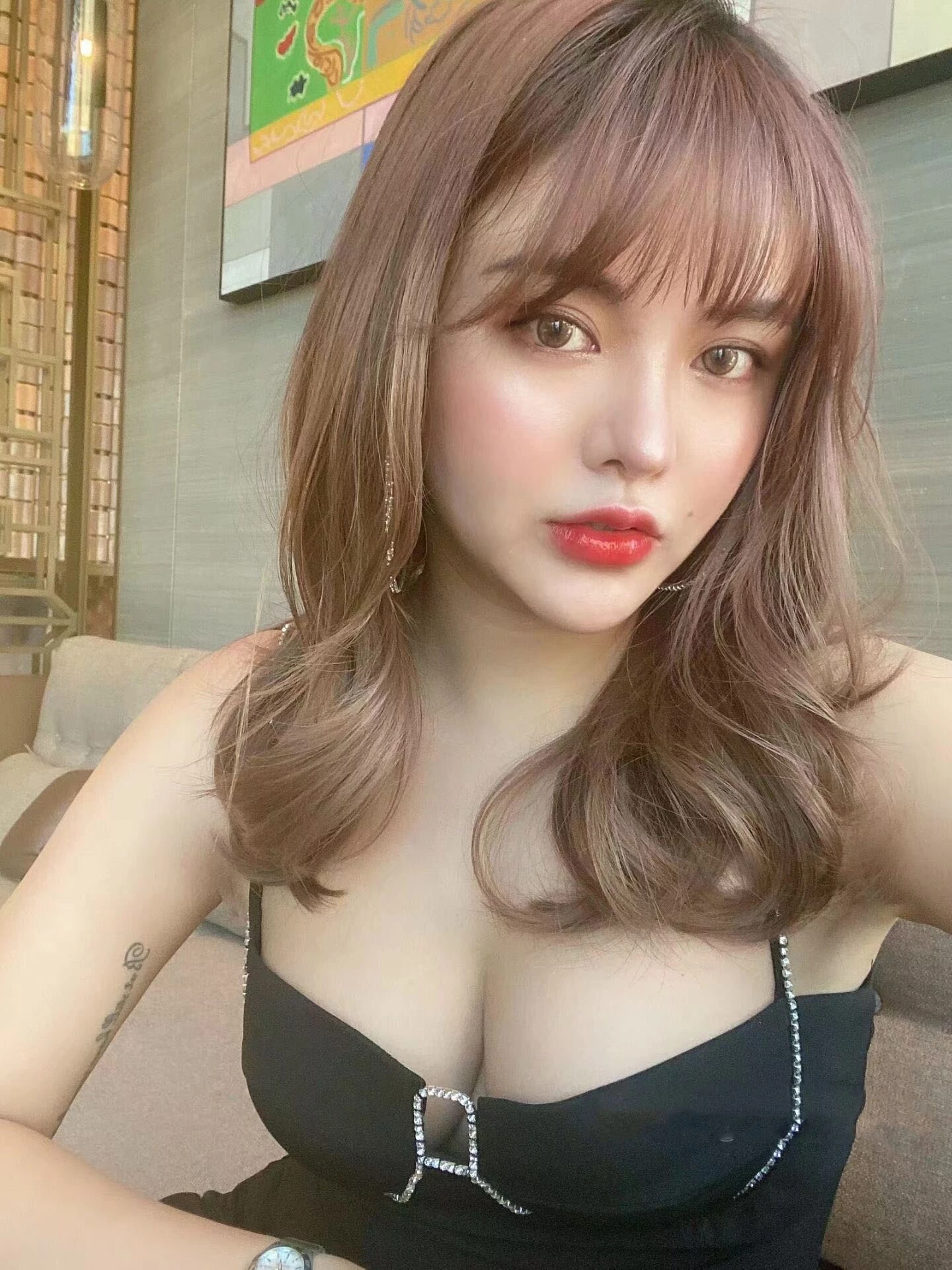 有俄罗斯血统的美乳女同学[16P]