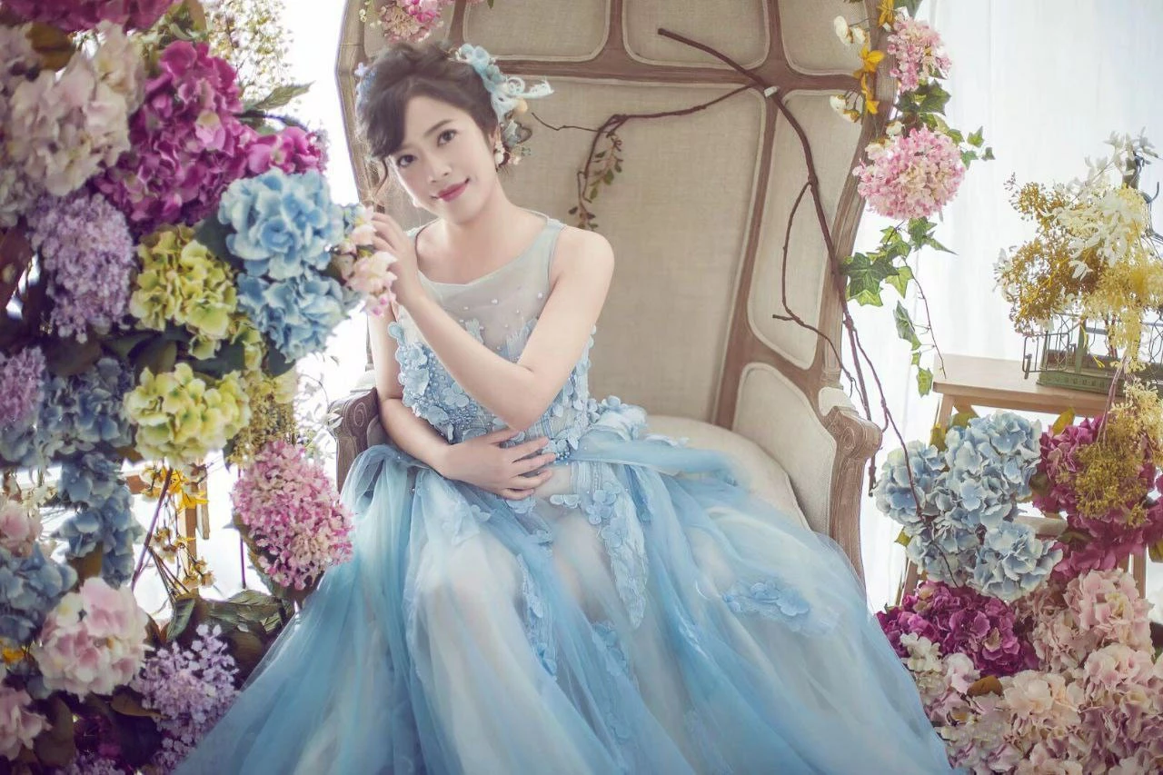 前女友结婚了,还来找我[10P]