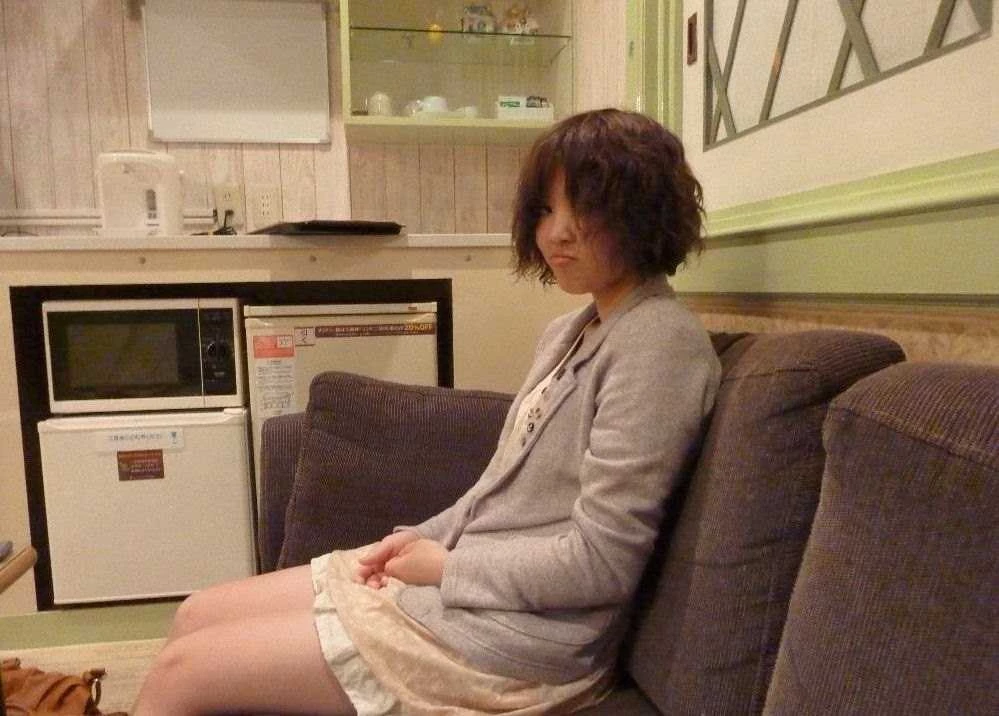 和小魔女范晓萱长得很像，赚到了[23P]