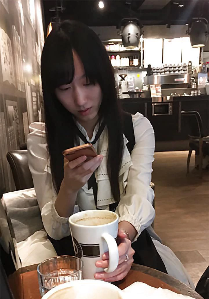 试完婚纱抽时间打一炮[12P]
