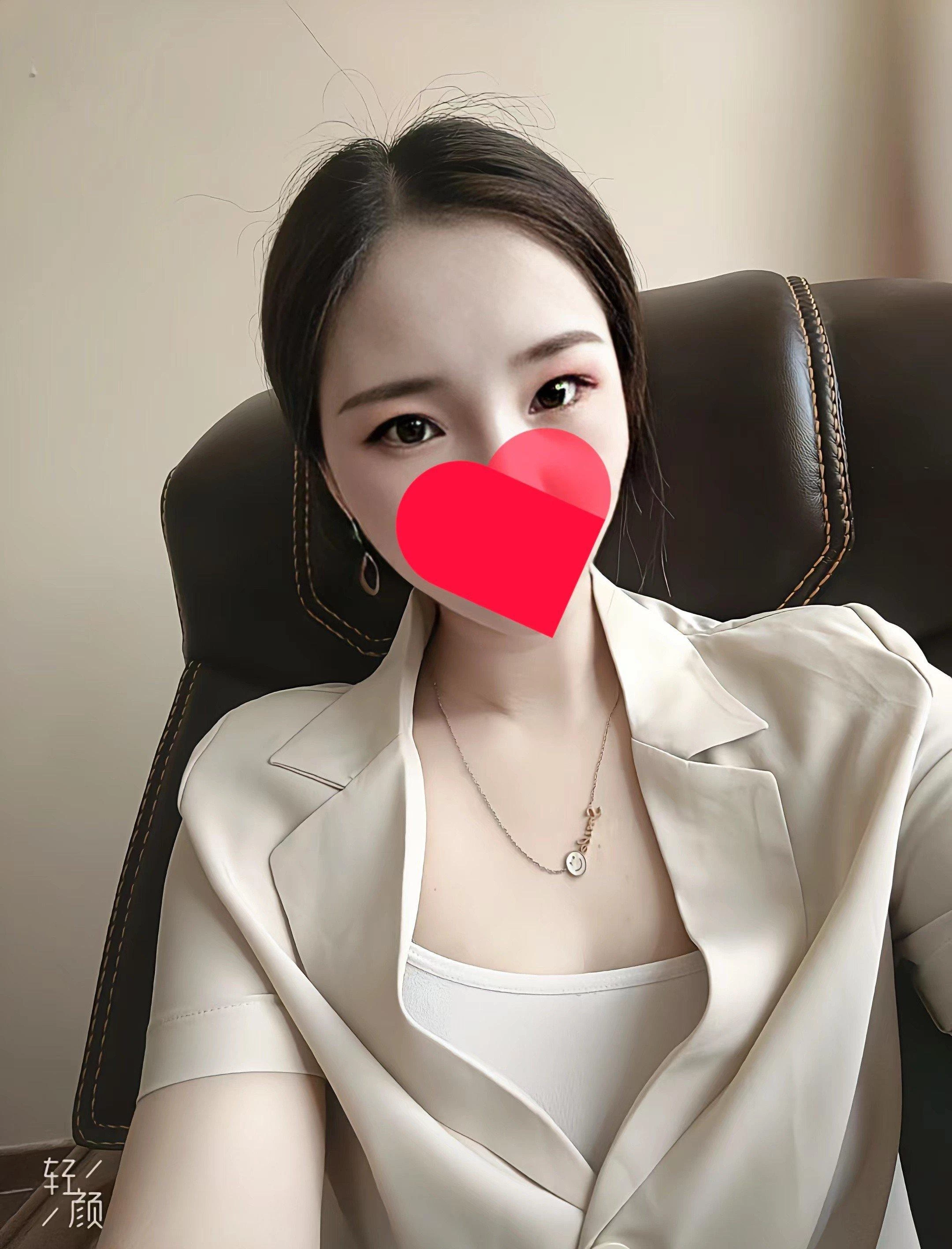30岁的离异女上司[17P]
