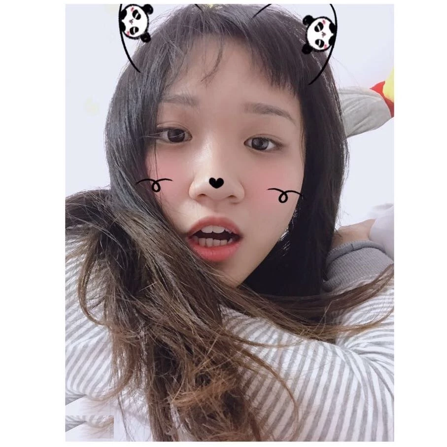 坚挺的胸是那么的诱惑人，拥有如此的女朋友，我得每天都日[18P]