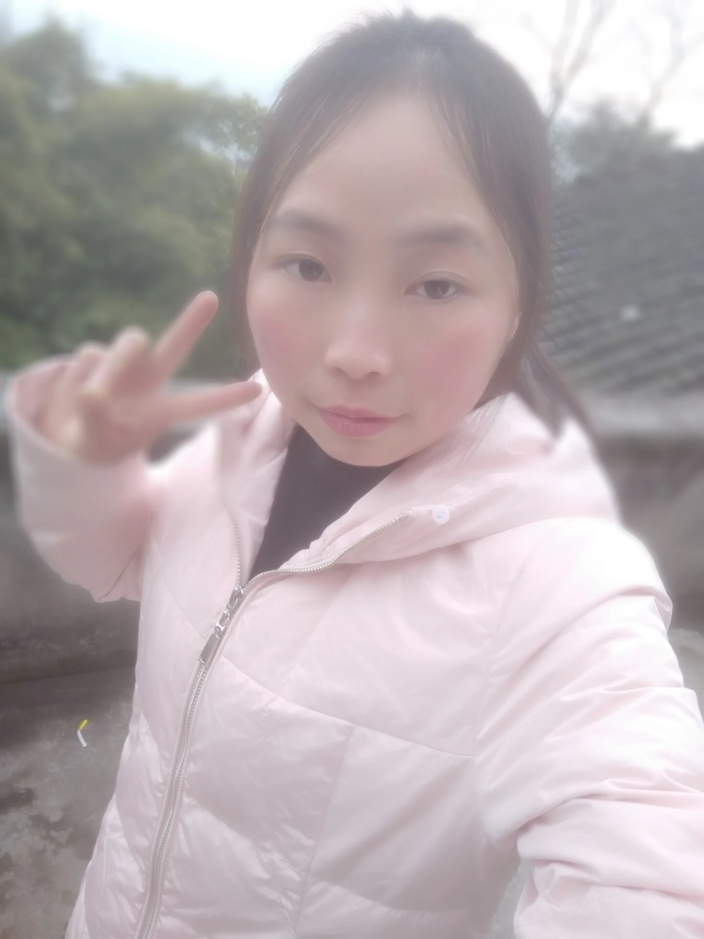 布依族小妹[12P]
