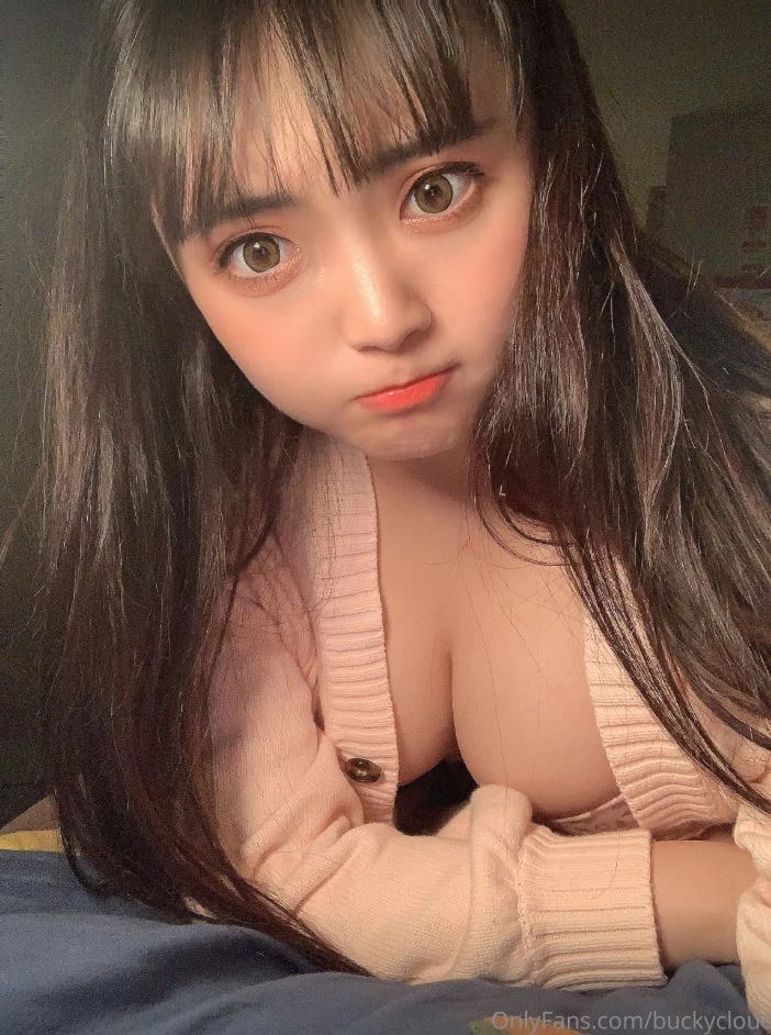可爱学生妹我来啦[10P]
