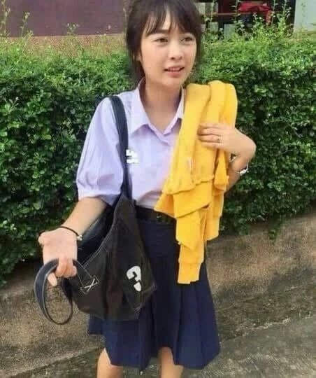 打螺丝认识的工厂小妹[12P]