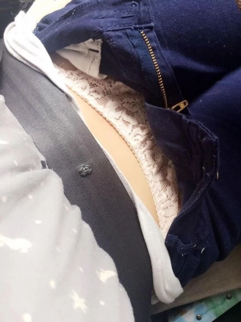 干太猛把妹纸弄出血了[10P]