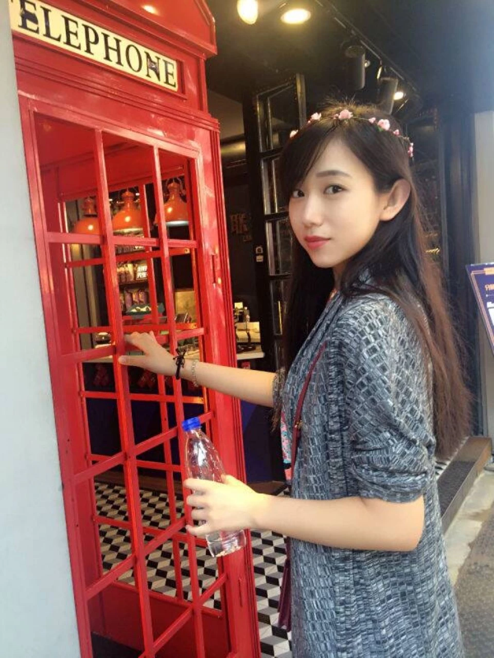 最爱吃大鸡吧[10P]