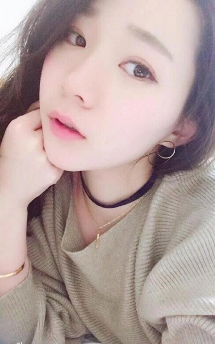 后入爆操小炮友[10P]